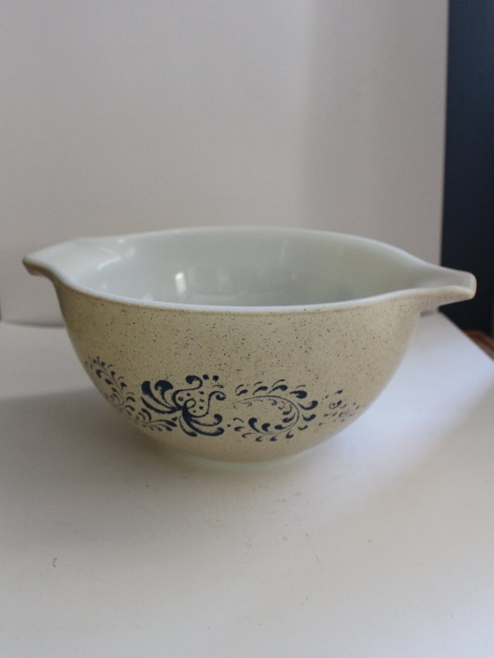 Pyrex Homestead Cinderella Mixing Bowl 441 750ml